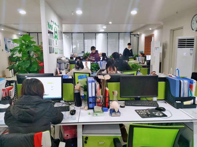專業(yè)高效，省心省力——全方位企業(yè)登記代理與工商注冊(cè)服務(wù)